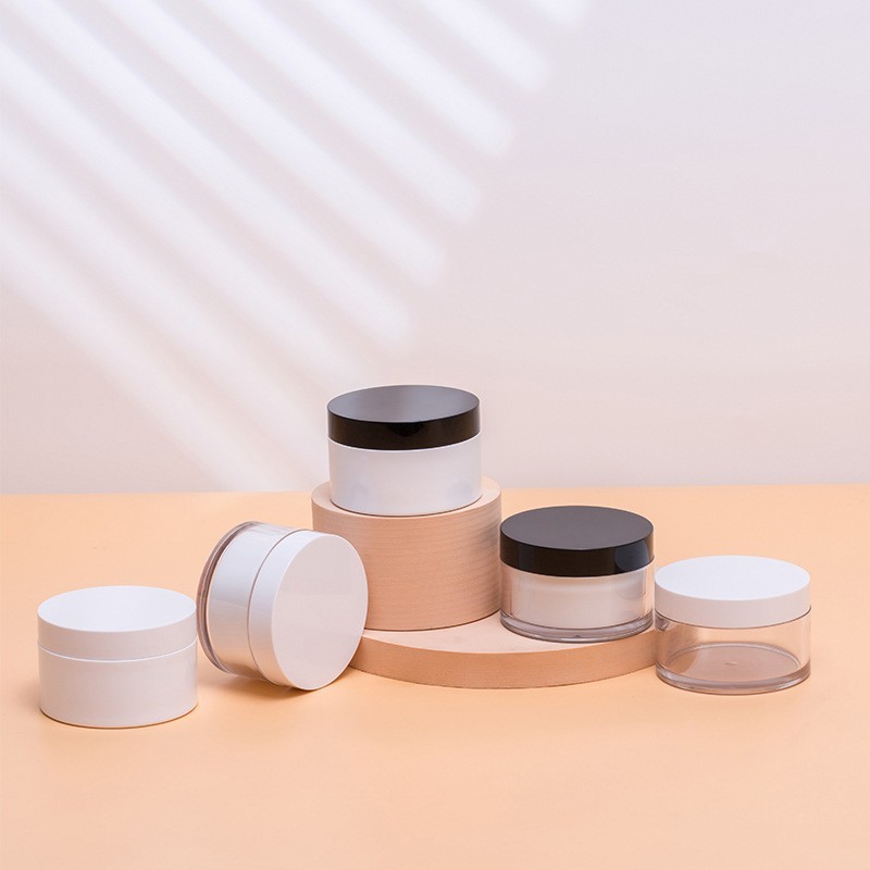 Кремна помпа буркан